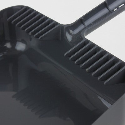 Clip-on Dust Pan - Made by Design™ - Bellso