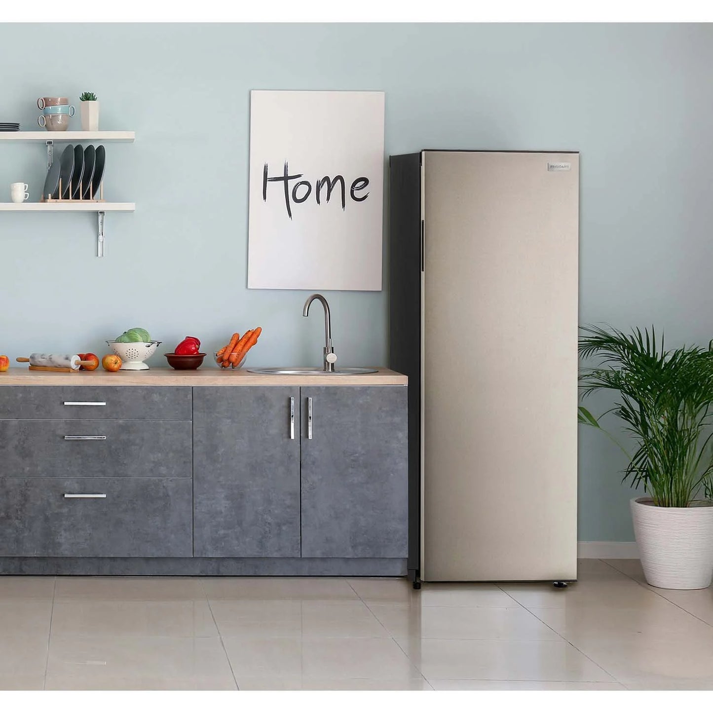 Frigidaire 10 cu. ft. Gallery Upright Freezer - Bellso