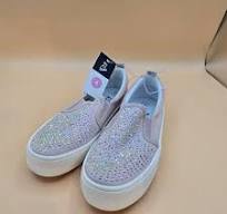 Kids Hanna Slipon Pink Sneakers Art Class - Sz 5 - Bellso