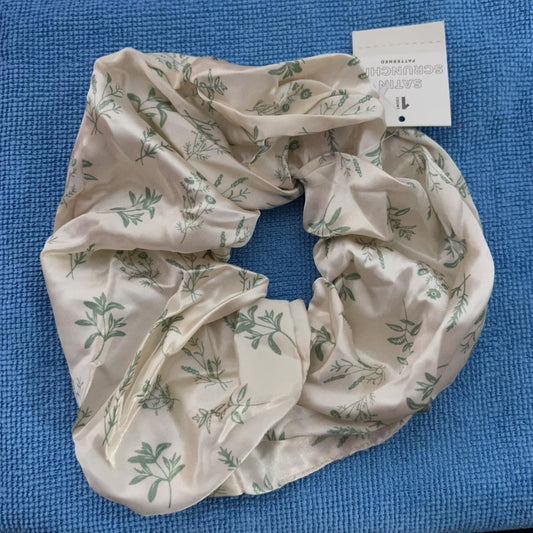 Satin Sleep Scrunchie Patterned- Printed Satin - Bellso