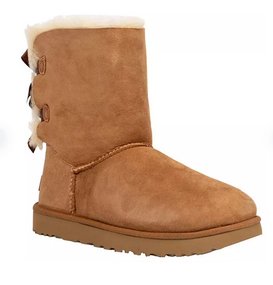 UGG Women's Bailey Bow Boot Size 8 - Bellso