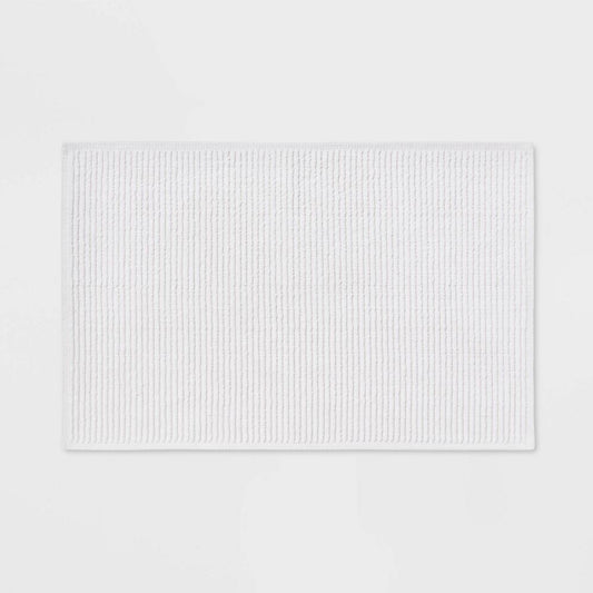 20"x30" Performance Plus Bath Rug Solid White - Thresholdtm - Bellso