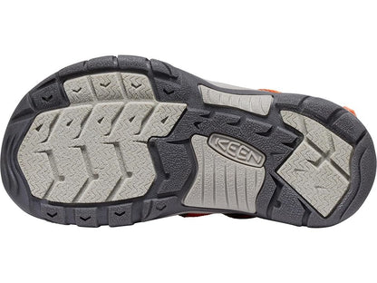 KEEN Kids Newport Boundless (Toddler/Little Kid/Big Kid) (Granite Green/Scarlet Ibis) Kid's Shoes Size 7 - Bellso