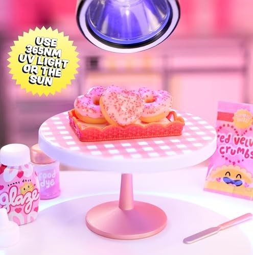 MGA's Miniverse Make It Mini Valentine's Mini Collectibles, Mystery Blind Packaging, Valentine's Day, Seasonal, Sweetheart, DIY, Crafts, Resin Play, R - Bellso