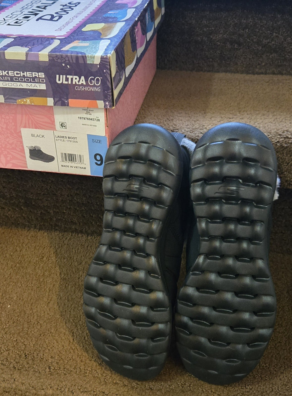 Skechers Womens Size 9 Boots Go Walk Air Cooled Goga Mat Black Walking Faux Fur - Bellso