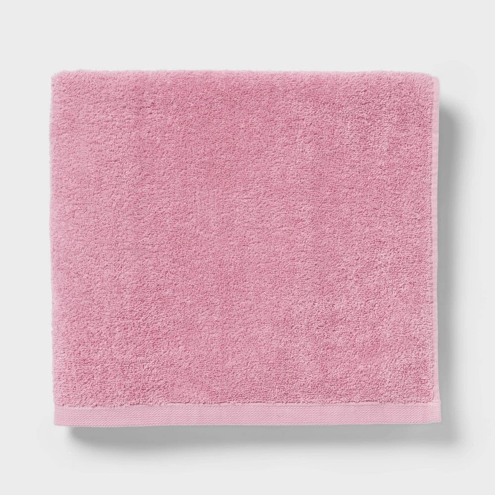 Everyday Bath Towel Pink - Room Essentials - Bellso