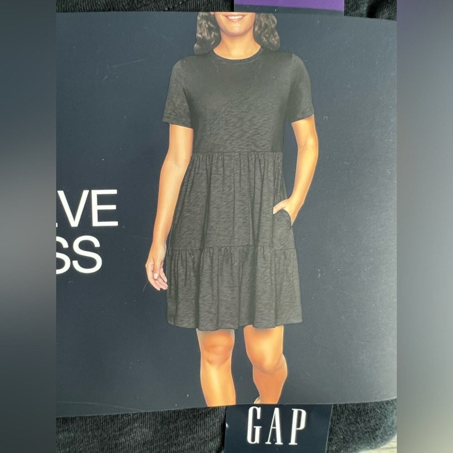 Gap Ladies Short Sleeve Tiered Dress - XXL - Bellso