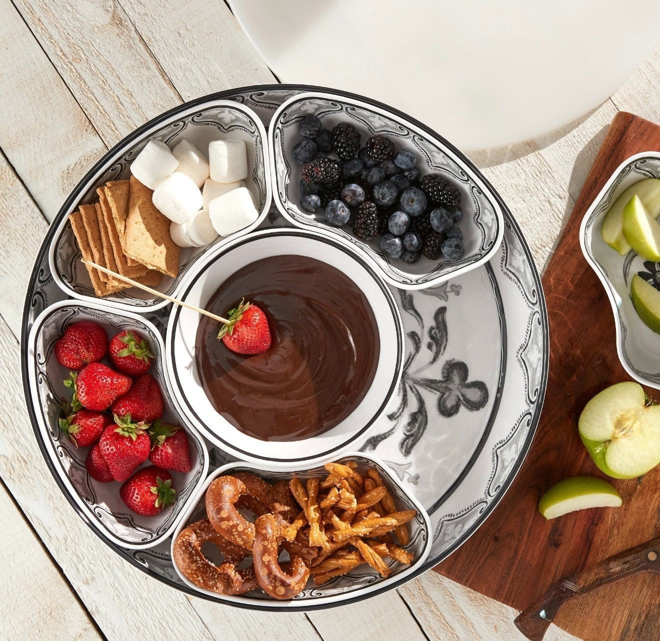Pandex, 7  Pc  Melamine Dip Tray Divided Snack Food Container Lazy Susan W Cover