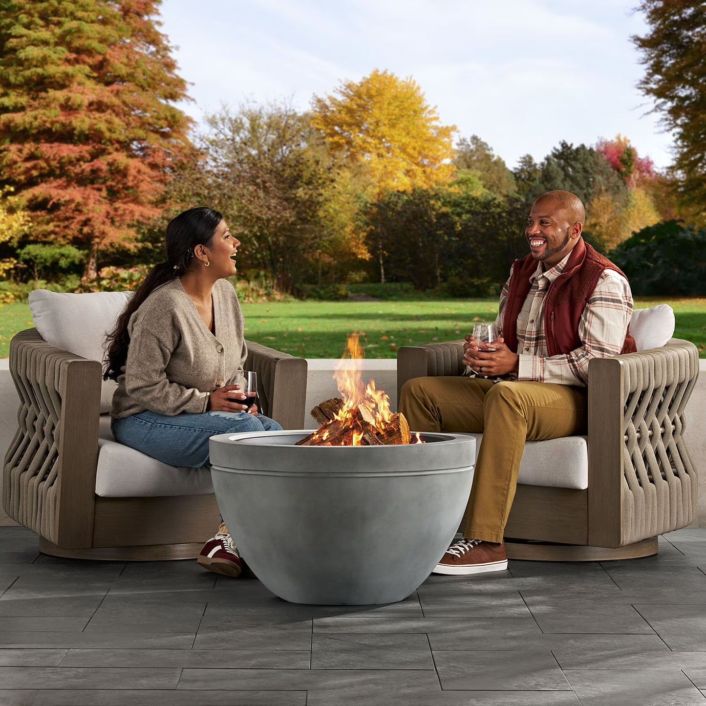 Member's Mark 30" Concrete Finish Wood Burning Fire Pit