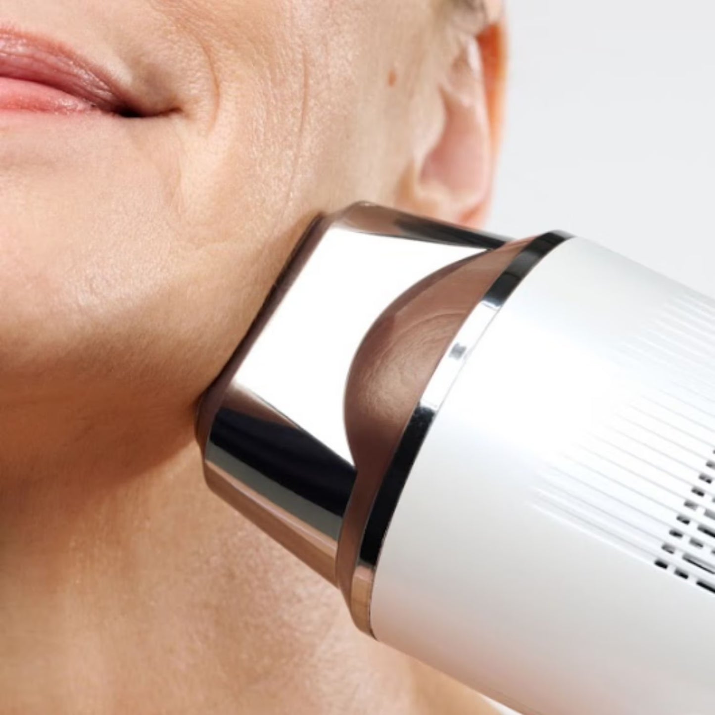CurrentBody Skin Laser Hair Removal Device