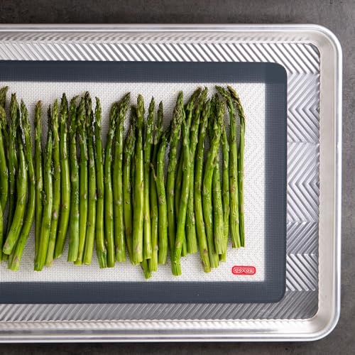 Dexas Silicone  NonStick  Food Safe Baking Mats 3 Pack  Clear WGrey Edge Includes Storage Bands 3 Mat Sizes 165x11514 - Bellso