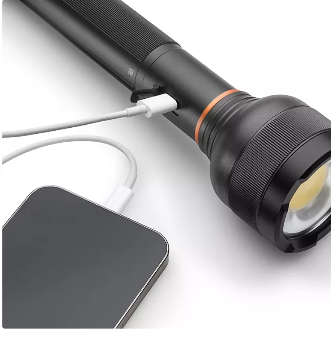 Bushnell 6500 Lumen Rechargeable Flashlight - Bellso