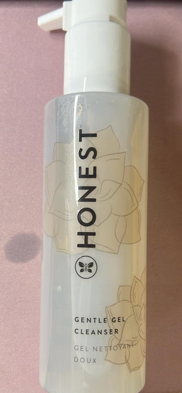 Honest Beauty Gentle Gel Cleanser with Chamomile + Calendula - 5.0 Fl Oz