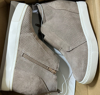 Steve Madden Women S Perforated Suede Wedge Side Zipper Sneaker (Taupe  10)