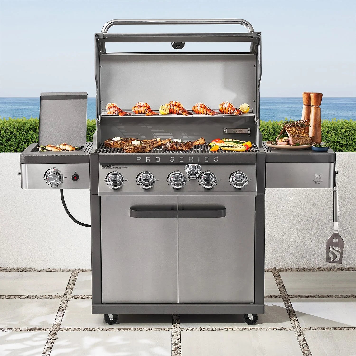 Members Mark Pro Series 5-Burner Gas Grill with Thermostatic Control - Bellso