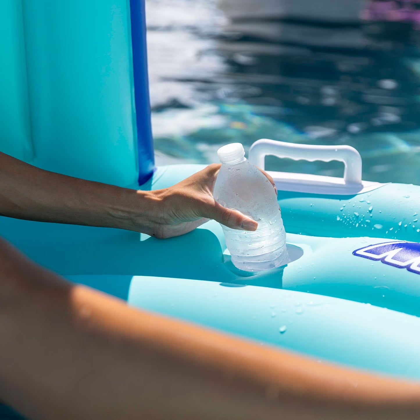 WOW Canopy Island Inflatable Pool Float