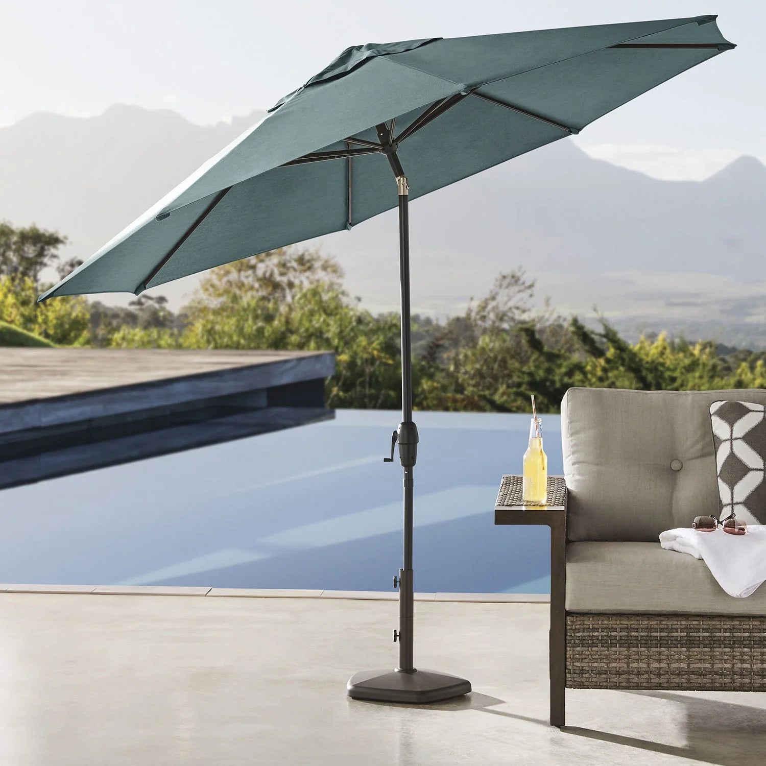 Member's Mark 10' Premium Market Umbrella with Sunbrella Fabric - Bellso
