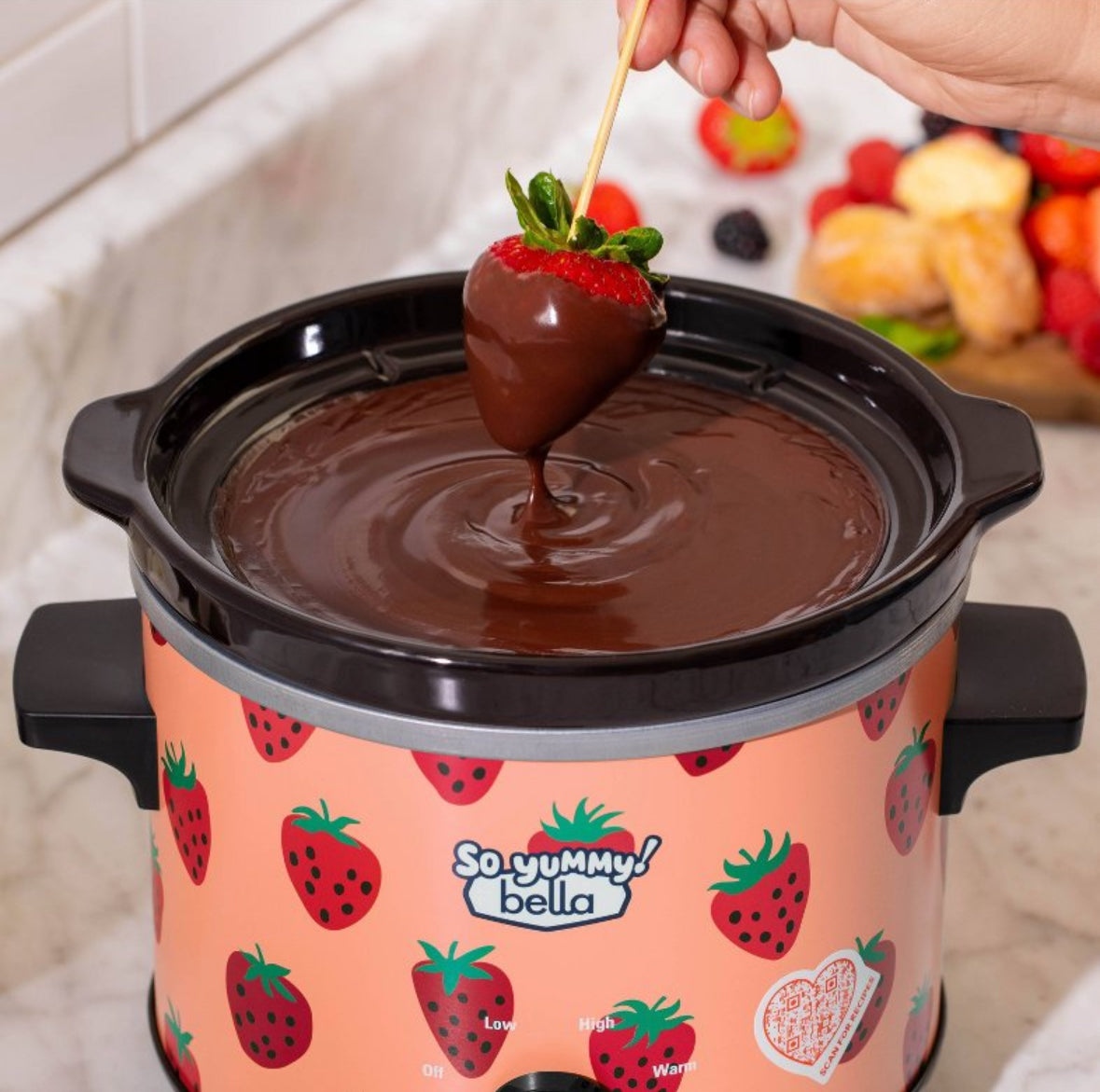 So Yummy by bella 2.0qt Twin Set Slow Cooker Red and Strawberry Pattern - Bellso