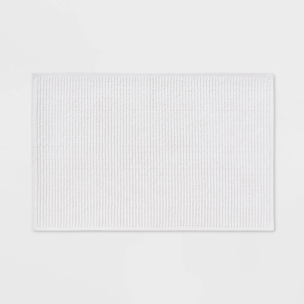 20"x30" Performance Plus Bath Rug Solid White - Thresholdtm - Bellso